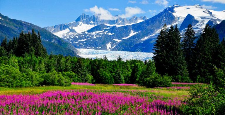 What is Alaska Known For? (26 Famous Things & Fun Facts)