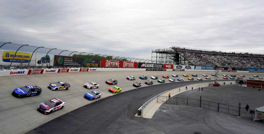 A car race event in Dover Motor Speedway