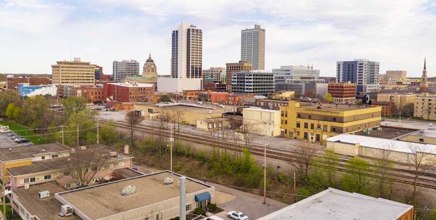 Overlooking view of a train tracks in Downtown Fort Wayne