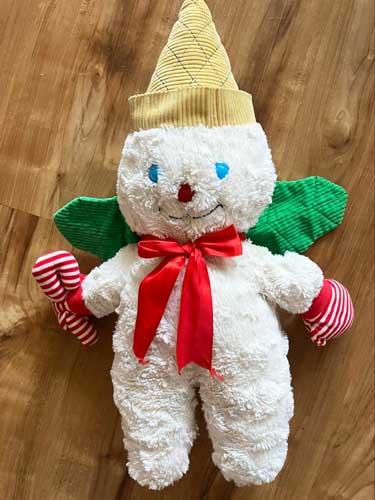 View of Mr. Bingle on a floor