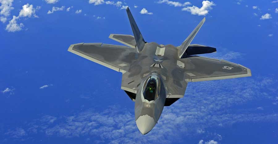 An F-22 Raptor flying above Guam