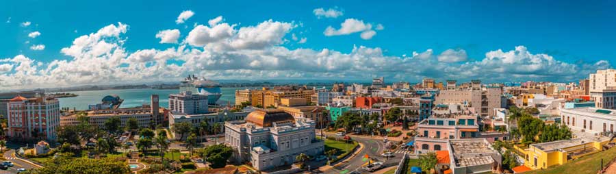 Panoramic view of San Juan, Puerto Rico under the clear blue sky